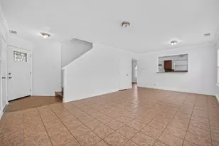 12710 Paso Del Flores Drive, Houston, TX 77045 - Photo 6
