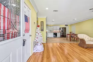 6605 Fairway Dr, Galveston, TX 77551 - Photo 4