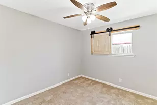 127 Talisman St, Lake Jackson, TX 77566 - Photo 18