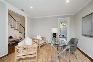 10 S Briar Hollow Ln, Houston, TX 77027 - Photo 8