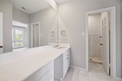 10 S Briar Hollow Lane #87, Houston, TX 77027 - Photo 26