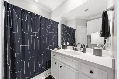 1707 Welch Street, Houston, TX 77006 - Photo 6