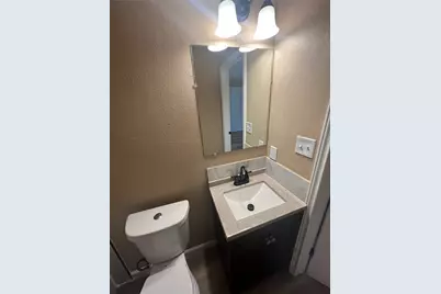 100 N 18th Avenue N, Texas City, TX 77590 - Photo 6