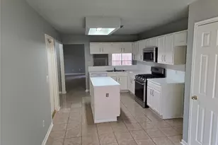 1703 Clear Valley Dr, Houston, TX 77014 - Photo 6