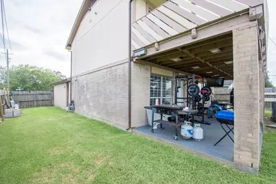 10551 Kirkgreen Drive, Houston, TX 77089 - Photo 32