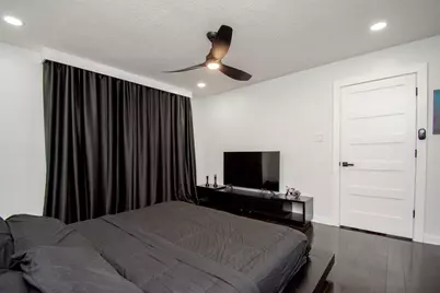 10551 Kirkgreen Drive, Houston, TX 77089 - Photo 26