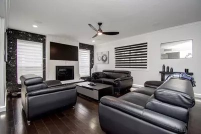 10551 Kirkgreen Drive, Houston, TX 77089 - Photo 8