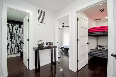 10551 Kirkgreen Drive, Houston, TX 77089 - Photo 18