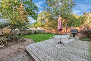 12526 Hazelwood Ln, Houston, TX 77077 - Photo 32