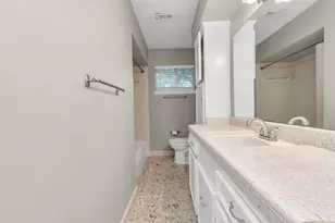 12526 Hazelwood Ln, Houston, TX 77077 - Photo 28