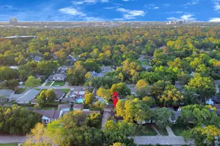 12526 Hazelwood Ln, Houston, TX 77077 - Photo 34