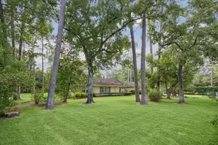 711 Echo Ln, Houston, TX 77024 - Photo 4