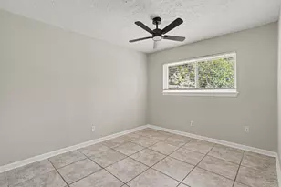 9405 Vicksburg Ave, Texas City, TX 77591 - Photo 20