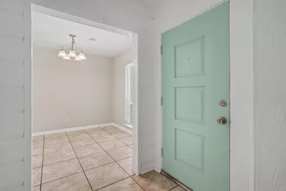 9405 Vicksburg Avenue, Texas City, TX 77591 - Photo 4