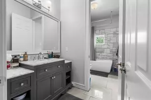 13406 Pinnacle Pl, Houston, TX 77069 - Photo 18