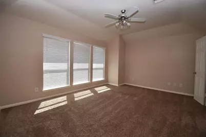 611 Chase More Court, Bacliff, TX 77518 - Photo 6