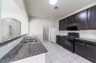 7239 Autumn Sun Dr, Houston, TX 77083 - Photo 10
