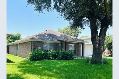 1404 Helmsley Drive, Rosenberg, TX 77471 - Photo 2
