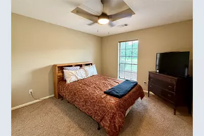 1503 Avenue H, Danbury, TX 77534 - Photo 14