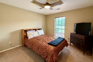 1503 Avenue H, Danbury, TX 77534 - Photo 14