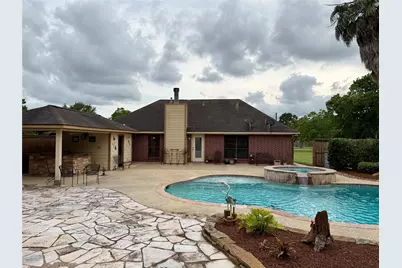 1503 Avenue H, Danbury, TX 77534 - Photo 28