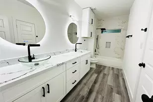 610 E 41st St, Houston, TX 77022 - Photo 14