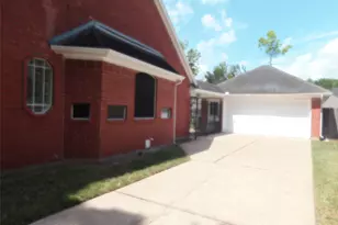 3311 Waters Way Dr, Sugar Land, TX 77478 - Photo 48