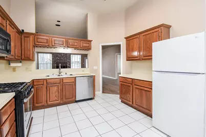 2931 Double Lake Drive, Missouri City, TX 77459 - Photo 10