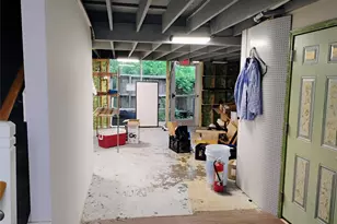 9788 Clarewood Dr, Houston, TX 77036 - Photo 8