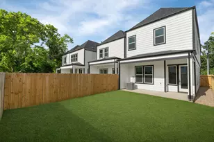 5933 Cebra, Houston, TX 77091 - Photo 2
