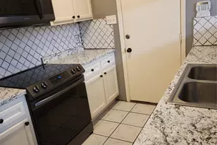 16711 Running Quail Ct, Houston, TX 77489 - Photo 8