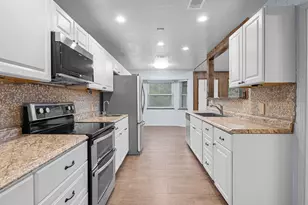 314 Lantana Dr, Texas City, TX 77591 - Photo 14