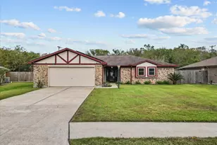 314 Lantana Dr, Texas City, TX 77591 - Photo 1