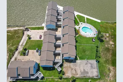 500 Tiki Drive Drive #210, Tiki Island, TX 77554 - Photo 16