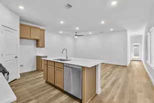 2638 Afton Hts Wy, Houston, TX 77051 - Photo 4