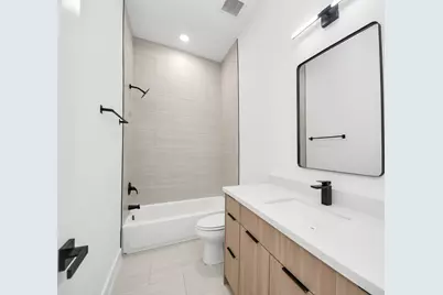 7117 Eastwood Street #B, Houston, TX 77021 - Photo 24