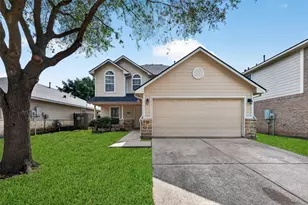 11030 KNOBBLEY Oak Ct, Cypress, TX 77065 - Photo 4