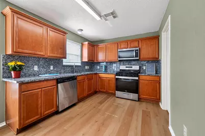 11030 Knobbley Oak Ct, Cypress, TX 77065 - Photo 14