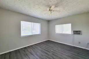 711 Ave A, La Marque, TX 77568 - Photo 4