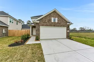3842 Sugardale St, Baytown, TX 77521 - Photo 2