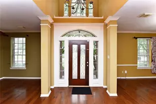 4007 Alice Dr, Sugar Land, TX 77478 - Photo 8