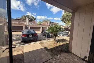 2920 Cambridge, Missouri City, TX 77459 - Photo 4