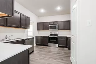 3619 Spy Glass Hill Dr, Montgomery, TX 77356 - Photo 8