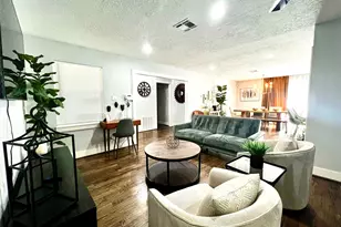 5719 Viking Dr, Houston, TX 77092 - Photo 8