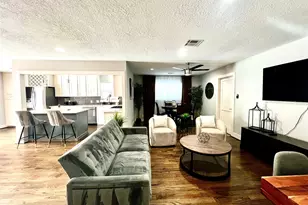 5719 Viking Dr, Houston, TX 77092 - Photo 6