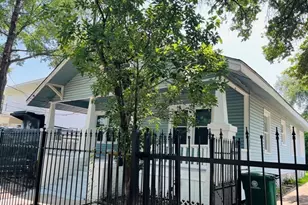 407 Sidney St, Houston, TX 77003 - Photo 2