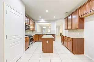 9503 Herons Grove Ln, Katy, TX 77494 - Photo 6