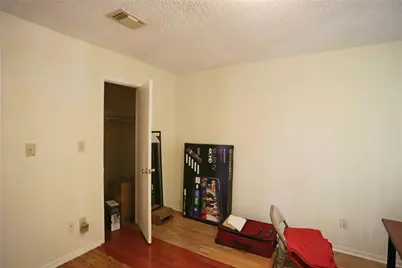 6214 Grandvale Drive, Houston, TX 77072 - Photo 12