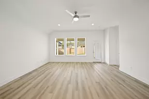 4525 Iguaza Fls Dr, Conroe, TX 77303 - Photo 10