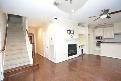 6119 Windwater Pointe, Houston, TX 77036 - Photo 4